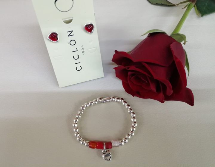 Pulsera de bolitas en Adornalia